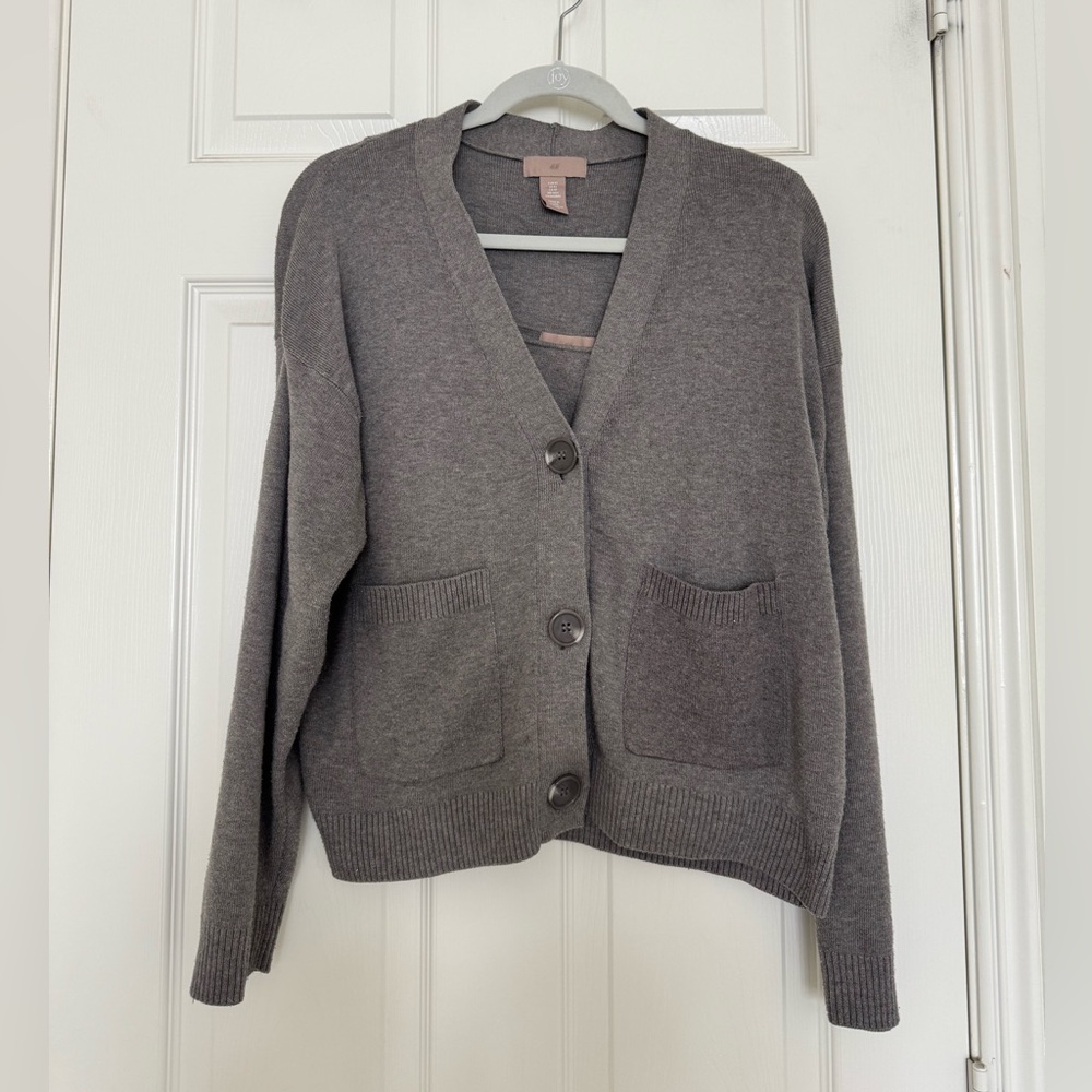 Grey-brown v neck cardigan and matching tank top / H&M cardigan set
